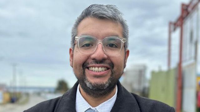 Minsal exige la renuncia al Seremi de Salud Fabián Barrientos tras investigación del Ministerio Público 