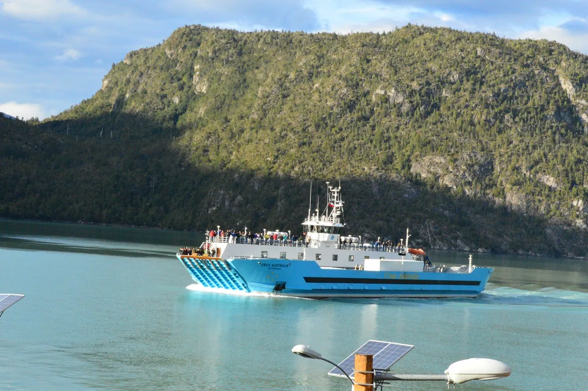 Gobierno confirma continuidad del servicio marítimo subsidiado entre Aysén y Magallanes