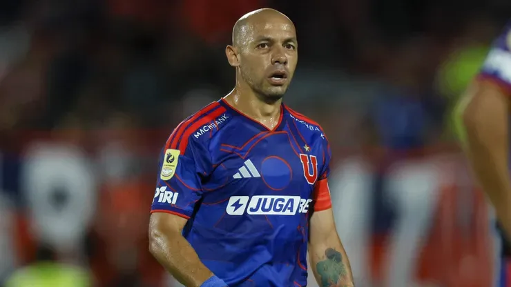 Marcelo Díaz anuncia el fin de su carrera profesional: "Me voy vacío, entregué todo lo que tenía"