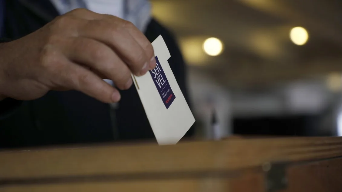 Flies, Barría, Arecheta, Vargas y Riquelme: Los cinco candidatos en busca de la Gobernación Regional