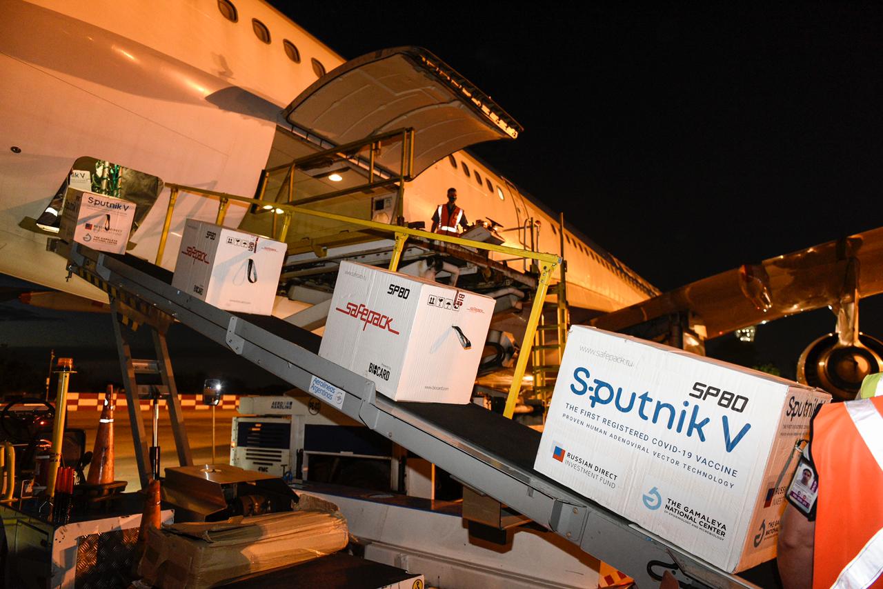 Argentina producirá hasta 500 mil dosis semanales de la Sputnik V