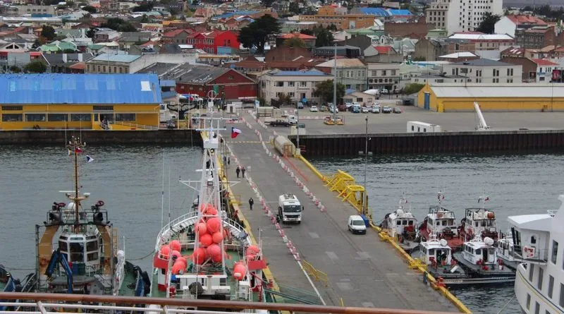 Gobierno Regional y EPA Austral sostienen reunión de coordinación por convenio de programación