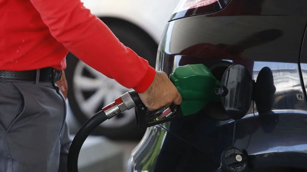 El drama de los combustibles en Magallanes no para: el precio seguirá subiendo por lo menos cinco semanas más