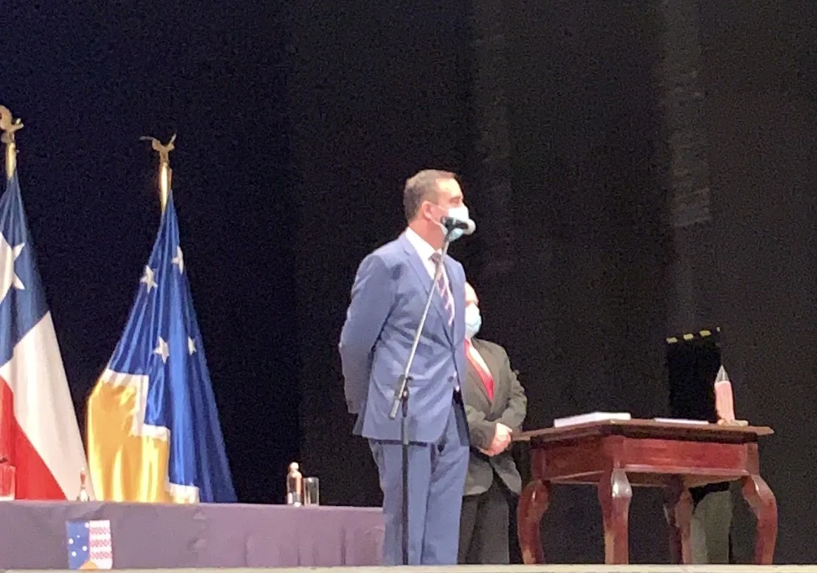 Jorge Flies y ceremonia de asunción: “Me llamó la atención de que las Fuerzas Armadas no estuvieran presentes”