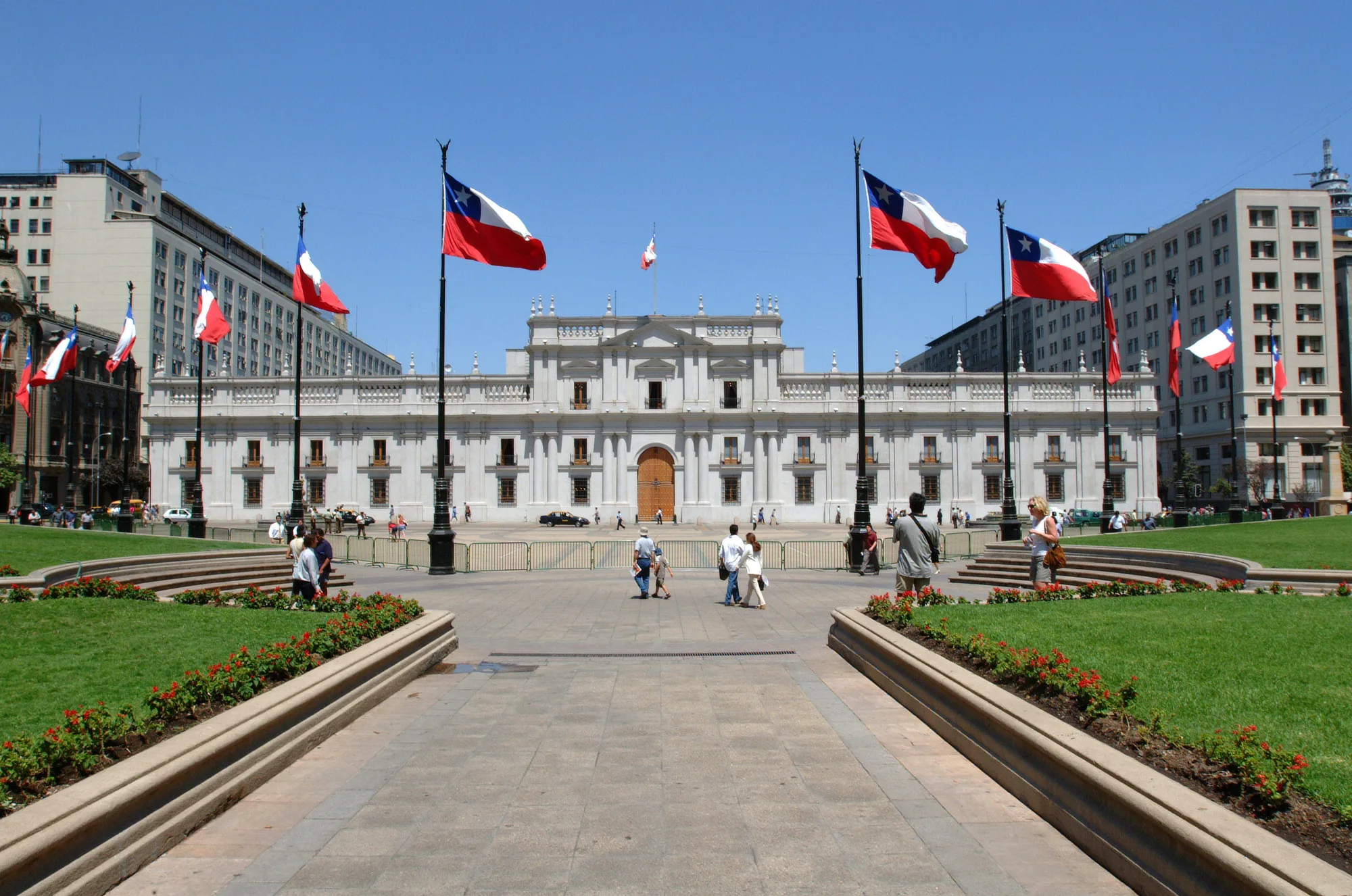 Los inscritos que quieren llegar a La Moneda: Sepa quiénes son y cómo llegaron a ser candidatos a la presidencia de Chile