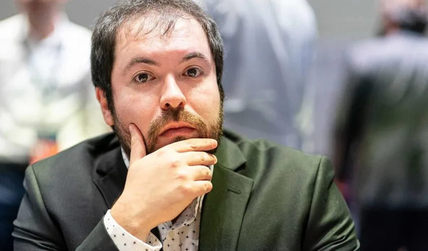 El maestro de ajedrez chileno que fue al Mundial de Rusia y que quedó en la historia por una jugada magistral