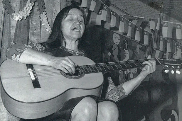 Violeta Parra y su paso por Magallanes (Columna de Salvador Miranda Vios)