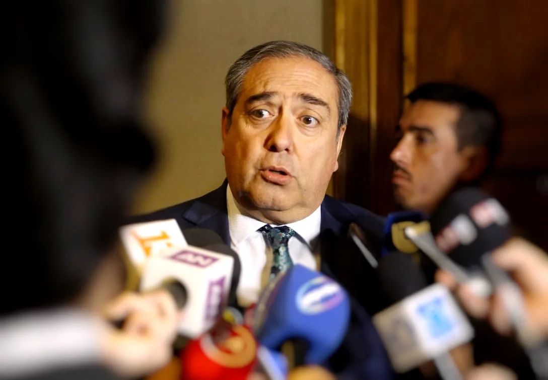 Diputado Bianchi pide evaluar cronograma de cierre del Aeropuerto de Natales para minimizar su impacto