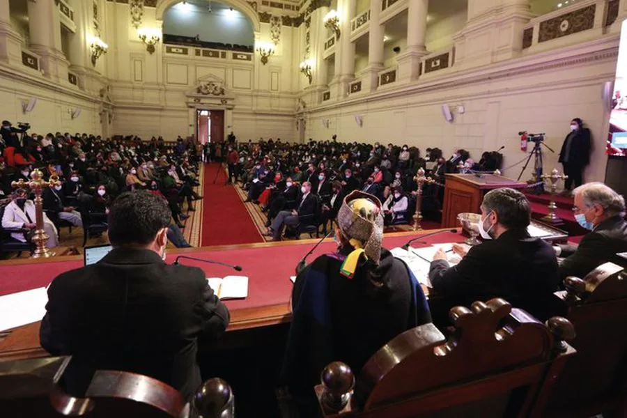 Se despacha reglamento y se aprueban 2/3: La primera prueba de fuego de la Convención Constituyente