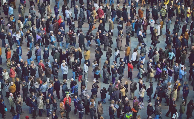 Tasa de trabajo informal cayó levemente y se situó en 27,1% entre julio y septiembre