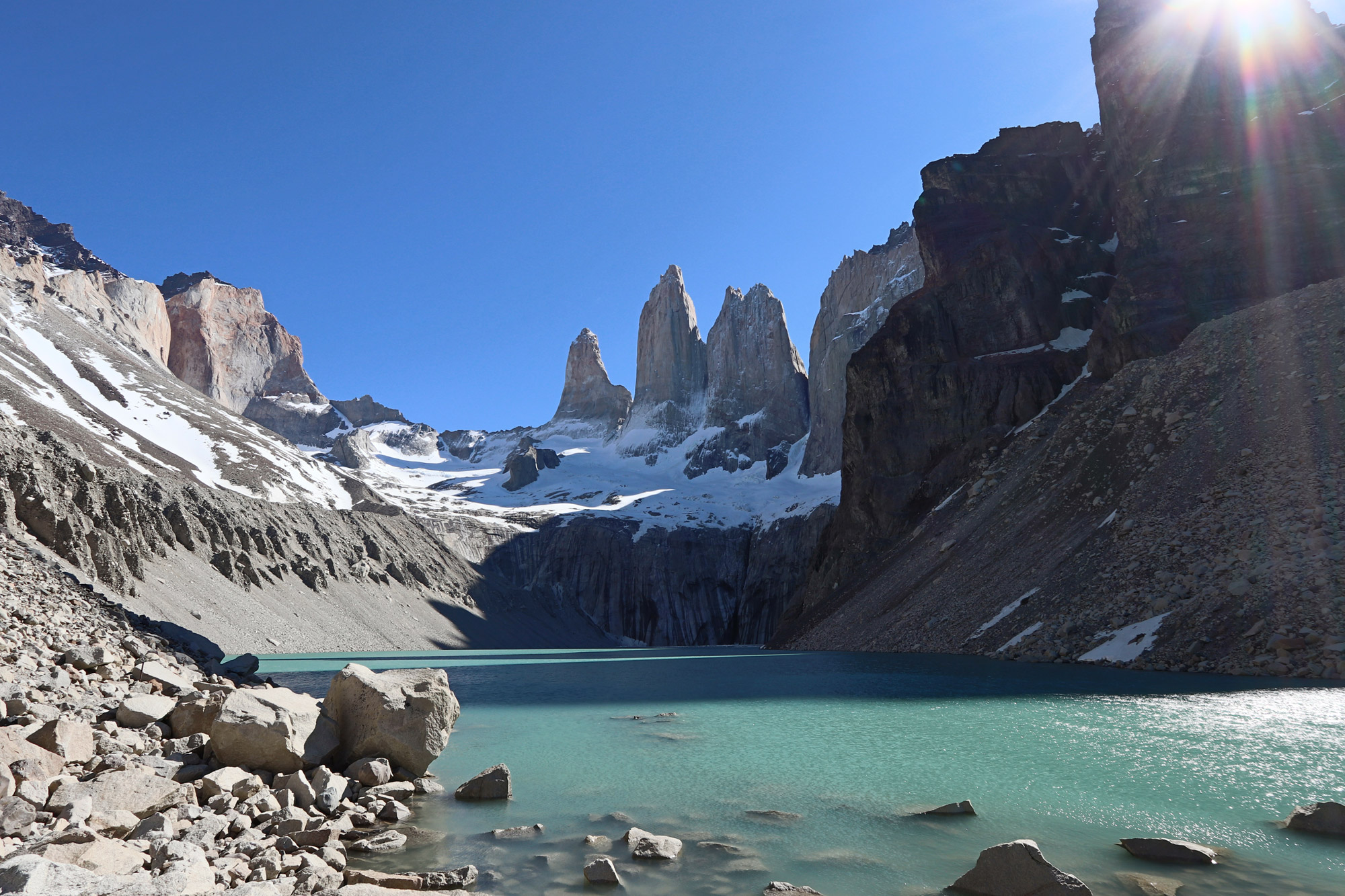 Destacan histórico incremento en visitas al Parque Nacional Torres del Paine durante 2024