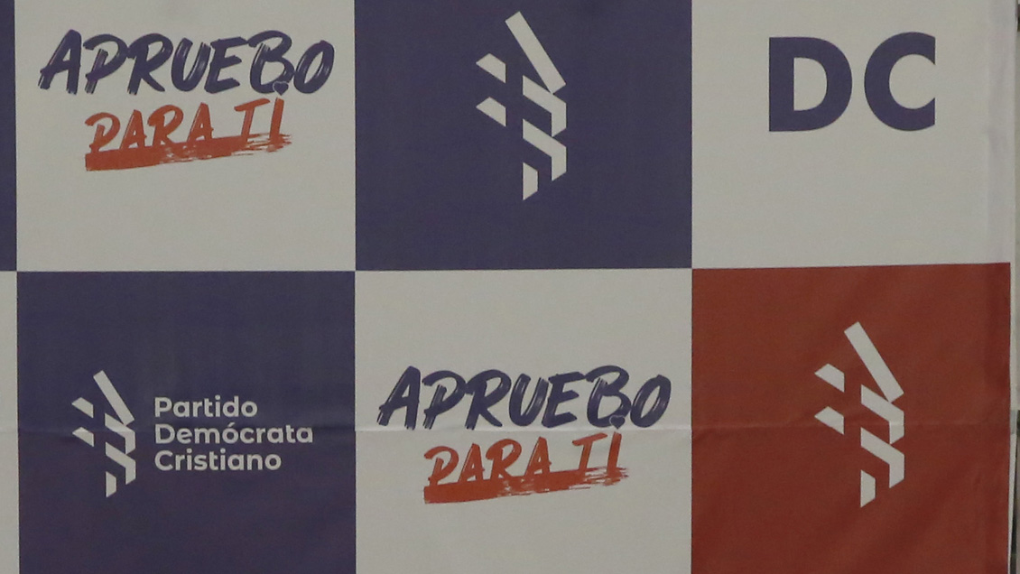 La DC propuso 13 medidas para "corregir" la nueva Constitución si es que gana el Apruebo