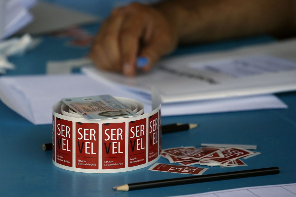 Vocales de mesa 2025: Cuándo se publica la nómina y de cuánto es la multa por negarse