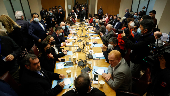Líderes del Congreso confirman que este viernes se realizará reunión entre partidos por proceso constitucional