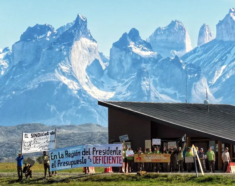 Guardaparques abrieron senderos en Torres del Paine y Cueva del Milodón y vuelven a la normalidad el miércoles