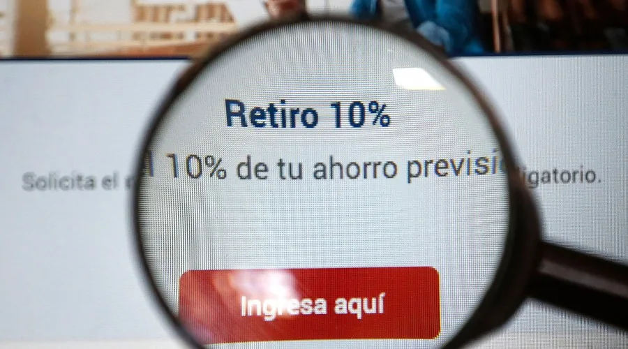 Nuevo retiro de fondos de ahorros previsionales comienza a ser nuevamente una opción para diversos parlamentarios