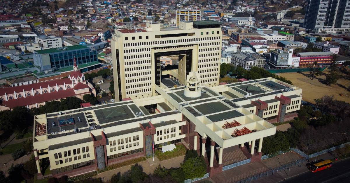 Aprueban Presupuesto 2025 y se despacha a ley contemplando aumento del 2% en gasto público