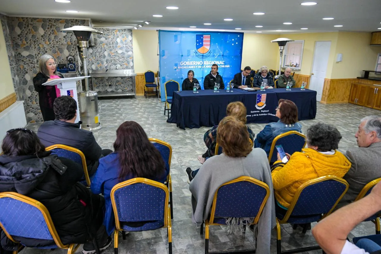 Sectores periurbanos: Por fin 450 familias de Punta Arenas serán beneficiadas con la construcción de la red de gas