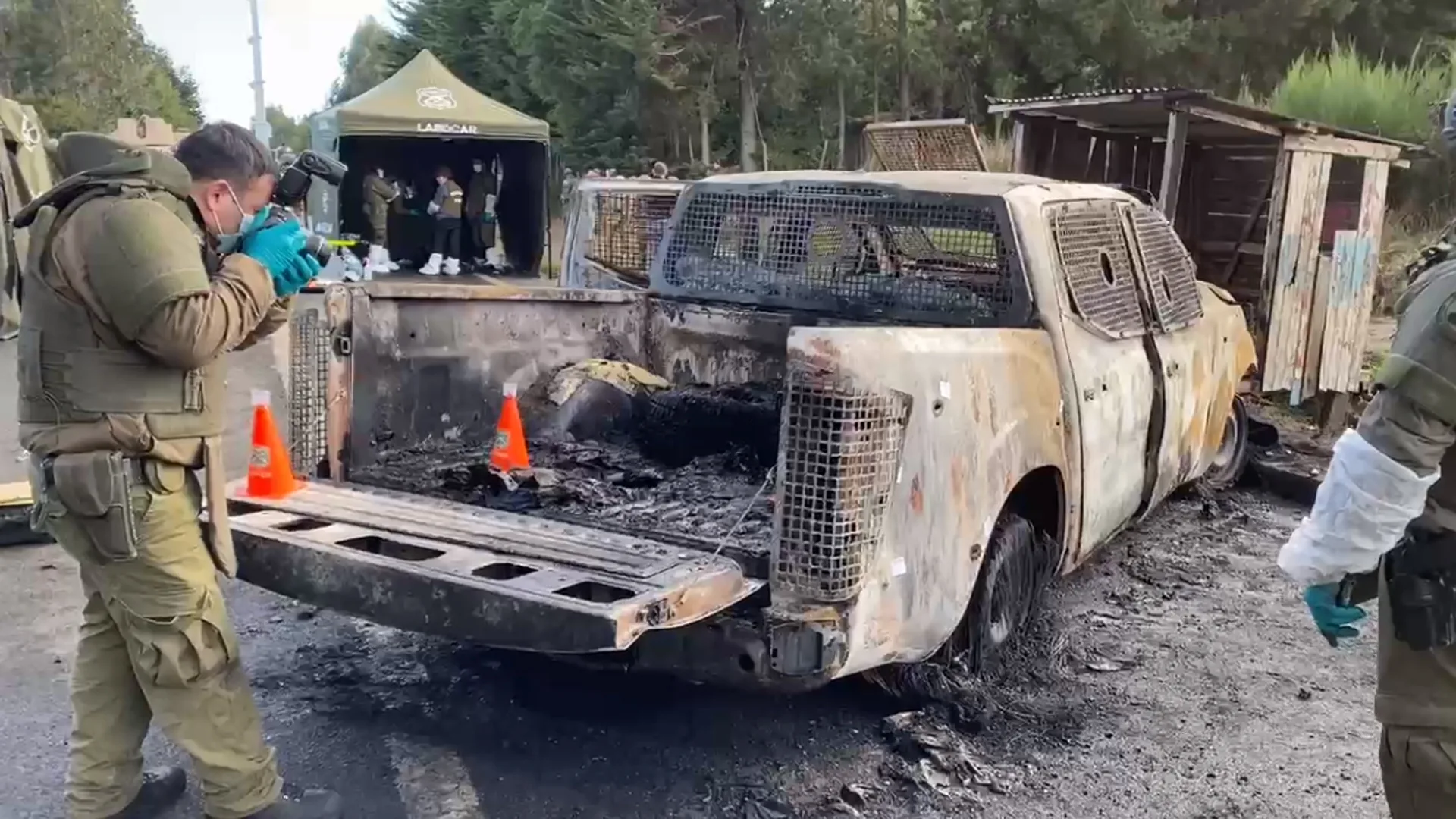 Presidente Boric no descarta convocar al Cosena tras muerte de tres funcionarios de carabineros