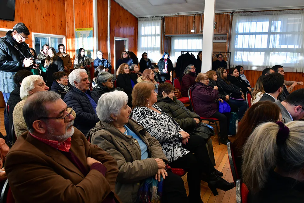 Entregan más de 2 mil subsidios de gas a adultos mayores, personas con discapacidad y cuidadoras con credencial