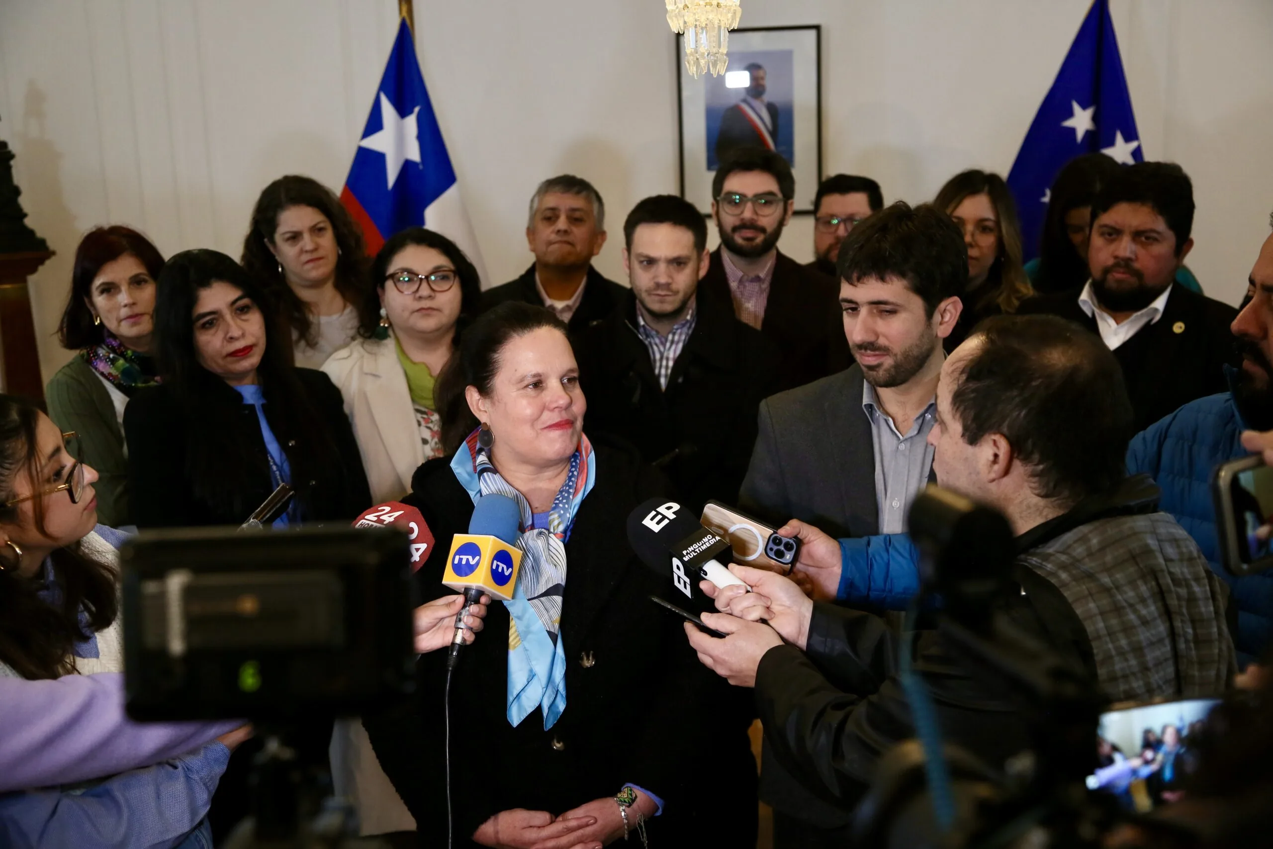 Ministra Fernández destacó anuncios de Cuenta Pública Presidencial en visita a Punta Arenas