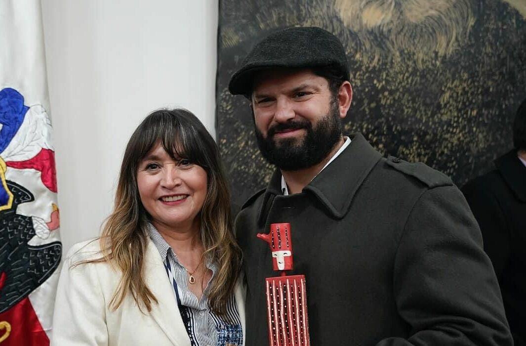 Boric tiene «buenas noticias» para toda la región excepto para Natales: Su innegable distancia con la alcaldesa Oyarzo (Por Claudio Andrade)