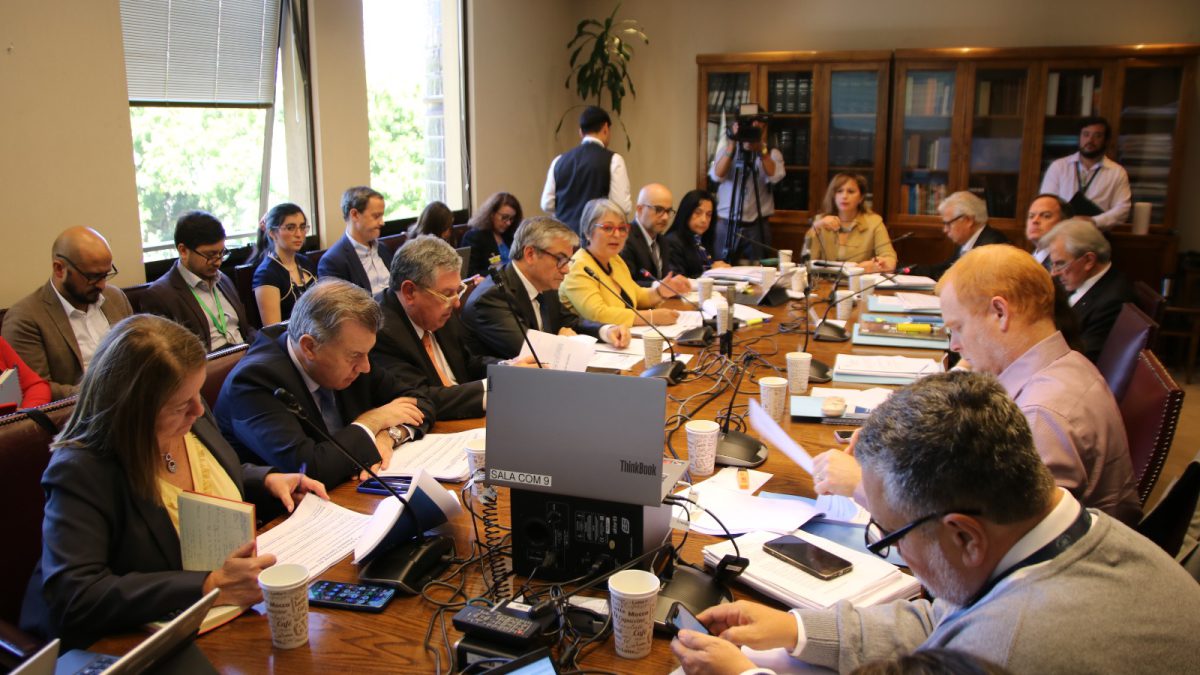 Comisión de Trabajo del Senado aprueba la idea de legislar proyecto de la reforma de pensiones