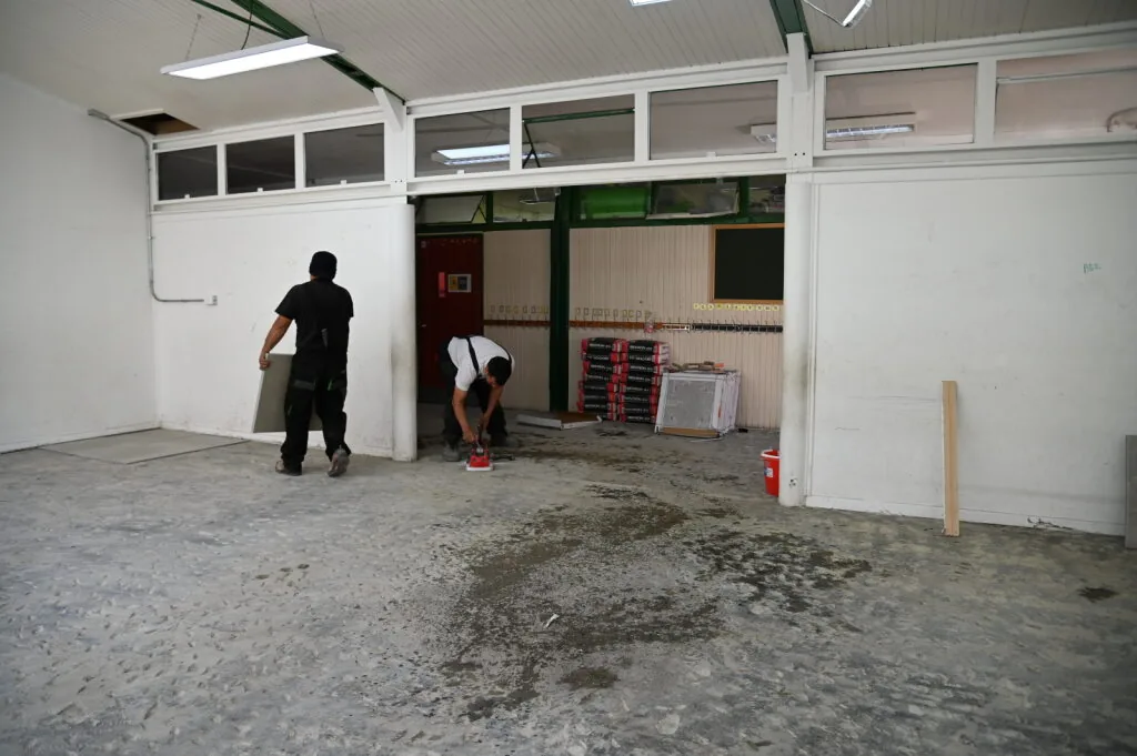 SLEP lleva adelante reparaciones en establecimientos educacionales durante el verano