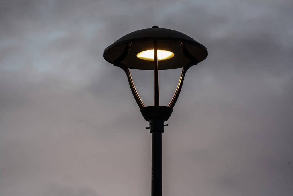 Punta Arenas tendrá tecnología LED en todo su alumbrado público desde marzo de 2025  