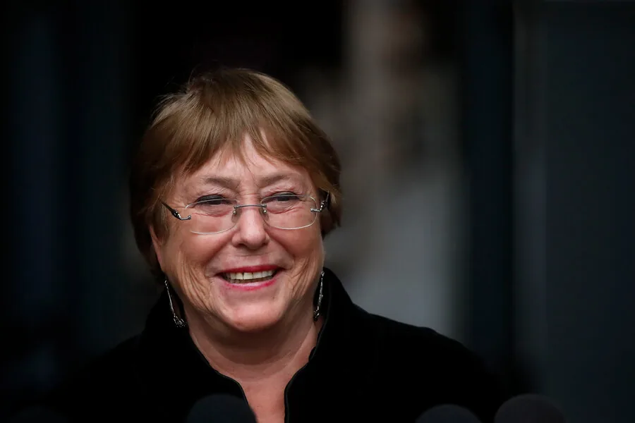 Bachelet finalmente anunció que no se presentará como candidata a un tercer periodo en La Moneda