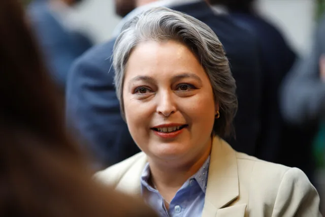 Jeannette Jara finalmente renunció como ministra al ser proclamada candidata presidencial por el PC