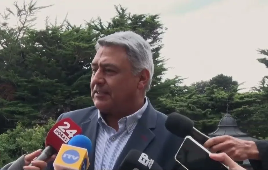 Municipio: En medio de polémica por denuncias director de Secplan renunció a su cargo