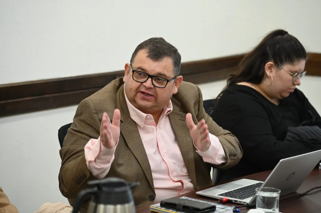 Renunció director de Migraciones de Magallanes tras fallo en su contra por maltrato laboral