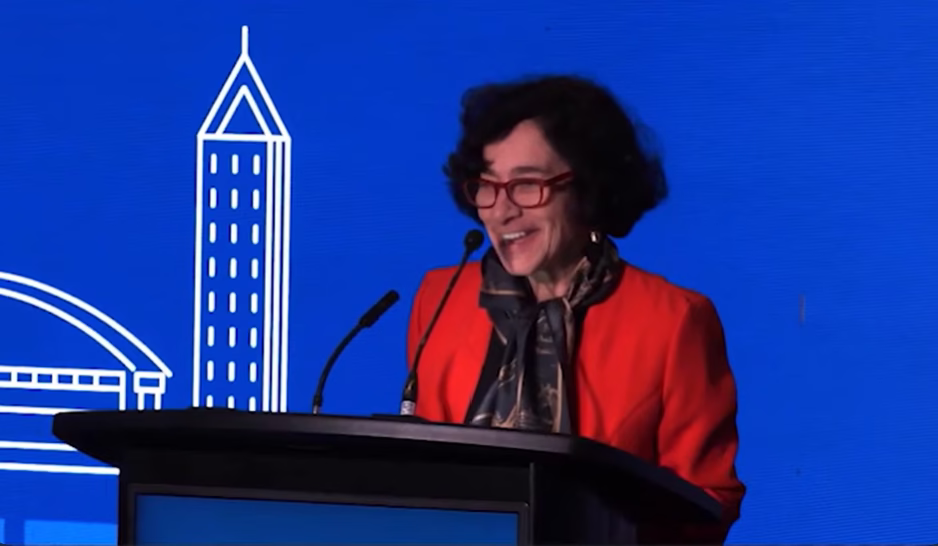 Presidenta del Banco Central en el "Chile Day" de Londres: crecimiento al 2,75%, inflación del 3% y una Moneda Digital (Por Claudio Andrade)