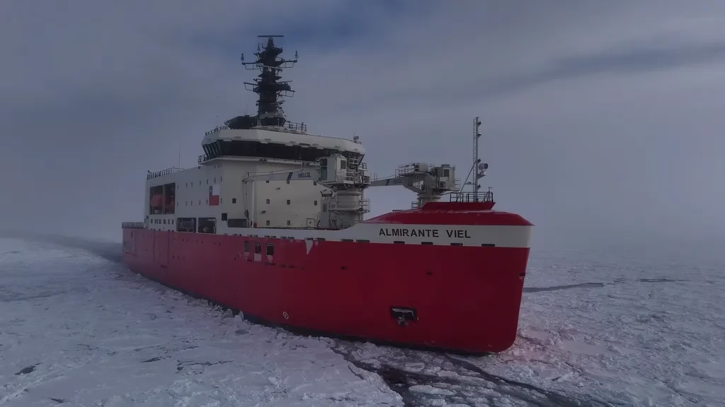 La exitosa primera misión de invierno del "Almirante Viel" en la Antártica