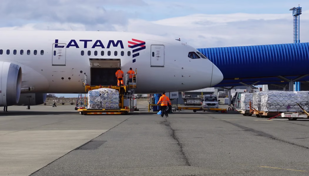 Alerta pasajeros: Pilotos de Latam inician huelga desde esta medianoche tras fracaso en negociación