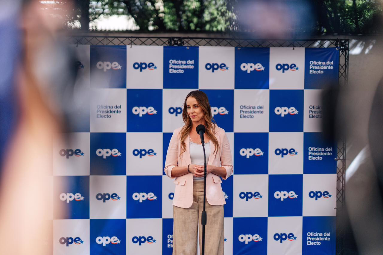 Se mantiene anuncio de futuro gabinete de ministros para este martes pese a emergencia por incendios