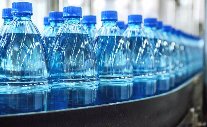 Sernac detecta que Magallanes tiene los precios más altos por litro de agua embotellada