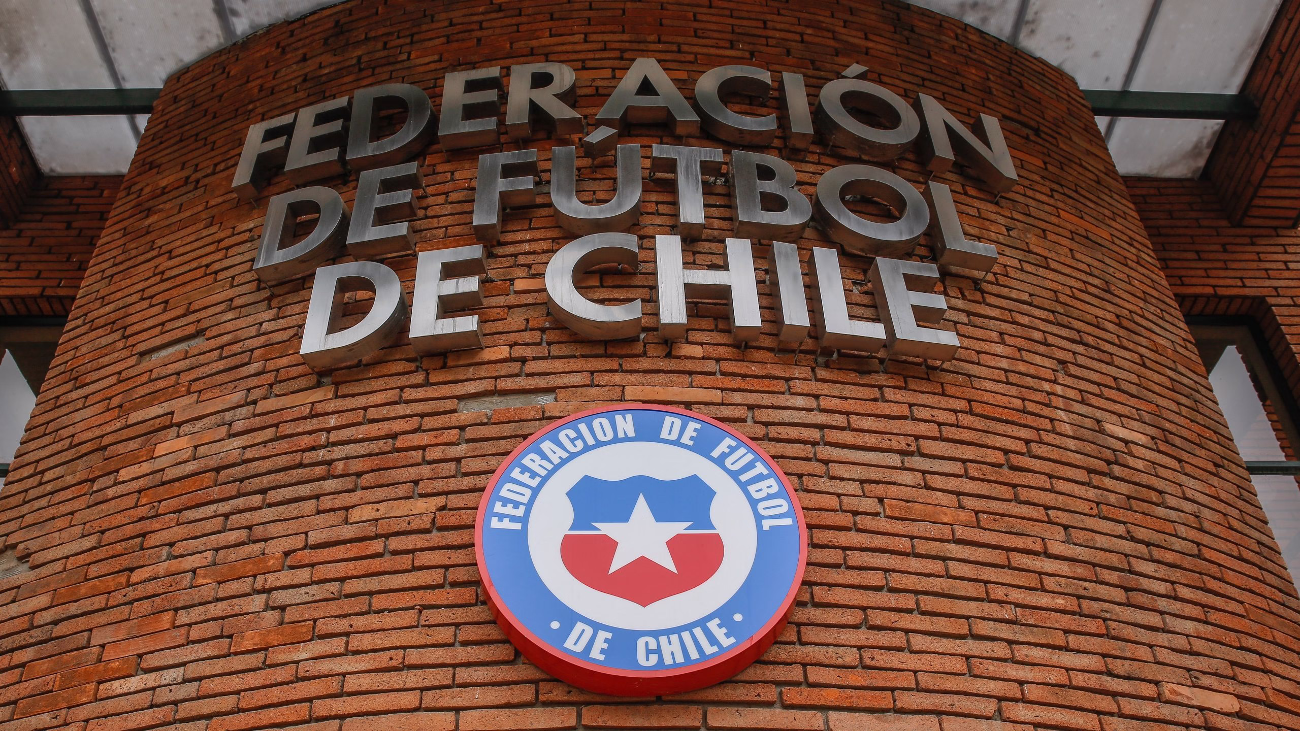 Tras 10 años de espera: ley SADP es aprobada y se vendrían cambios en el fútbol chileno