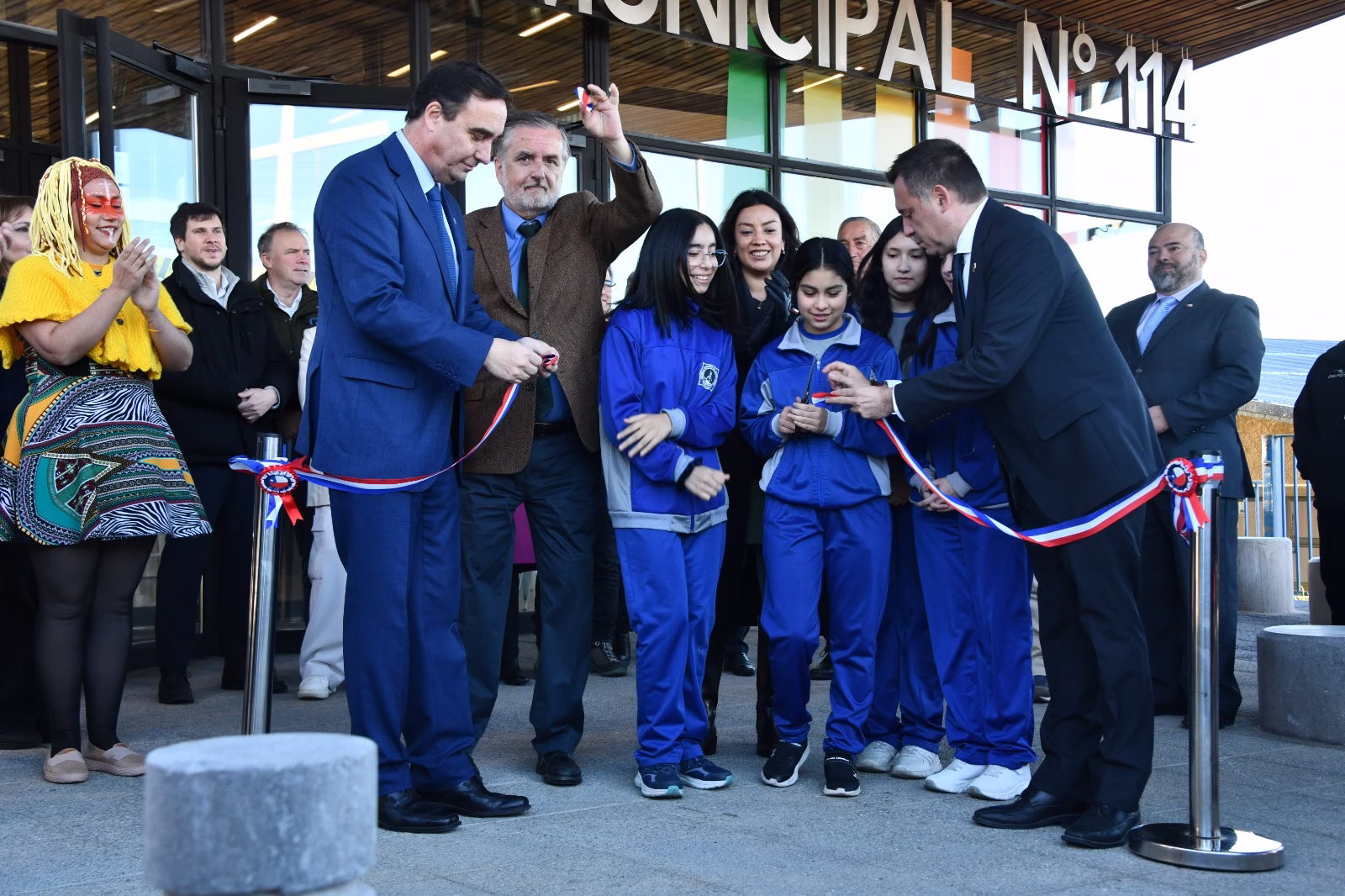 Tras siete años de espera por fin inauguran la Biblioteca Municipal del barrio 18 de Septiembre