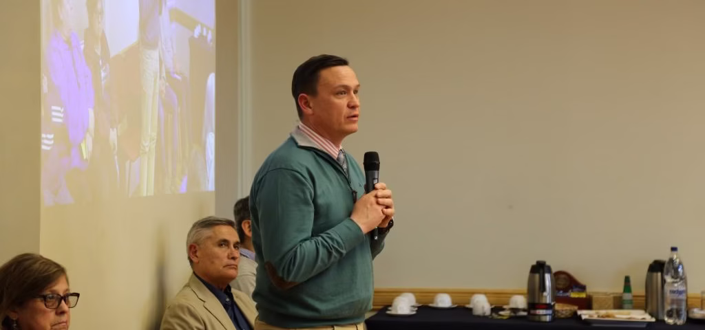 IND Magallanes licita servicio de guardavidas pese a contar con personal contratado para esa función 
