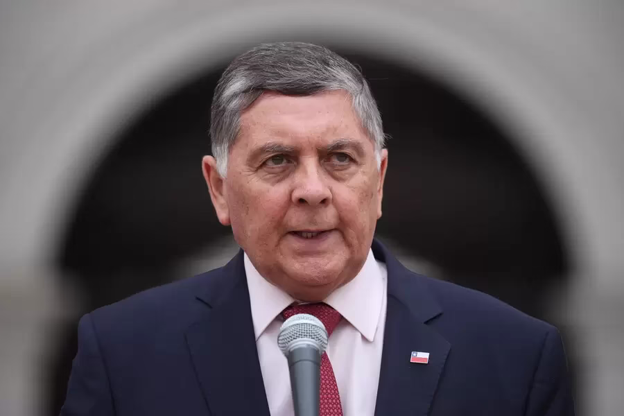 Biministro Alvarado responde a Boric por embargos del CAE: “Si no cumplió, no es problema de este gobierno”