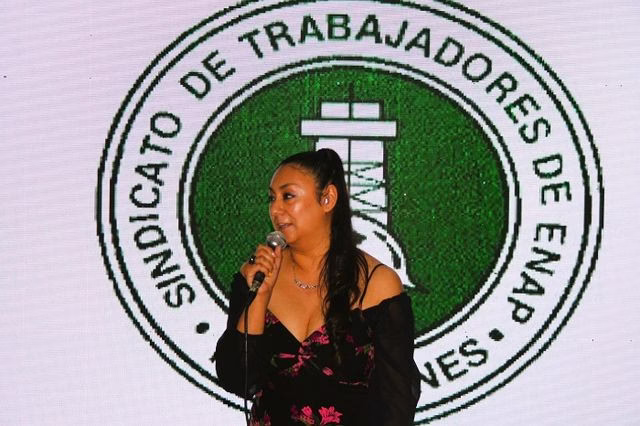 Terremoto en Sindicato de Trabajadores de ENAP: Buscan sacar a presidenta tras despido de asistente social
